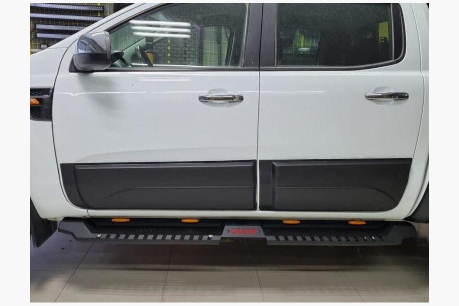 SsangYong Musso II 2018– Kromirane obloge kljuk vrat (4 kosi, nerjavno jeklo) Image