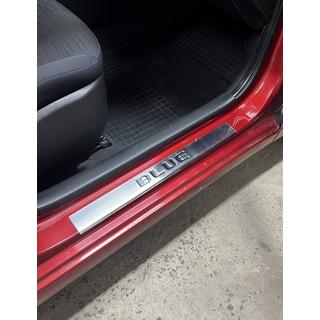 Okrasne letve pragov Carmos Blue V2 (4 kosi, nerjavno jeklo) Hyundai Accent 2011–2017 fotografija 3
