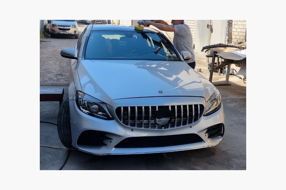 Mercedes C-class W205 2014–2021 Sprednji odbijač kompleten (AMG Line 2018-2021) Fotografija 7