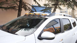 Renault Duster 2018–2024 Sončni vizir za vetrobransko steklo V2 (LED) fotografija 4