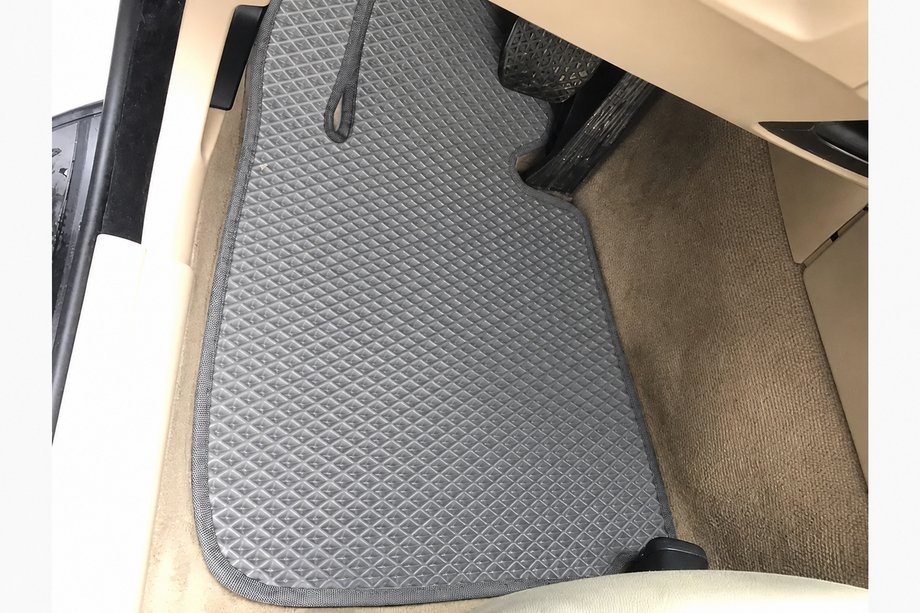 BMW serija 3 E90/E91 2005–2011 EVA avto preproge (sive) Image
