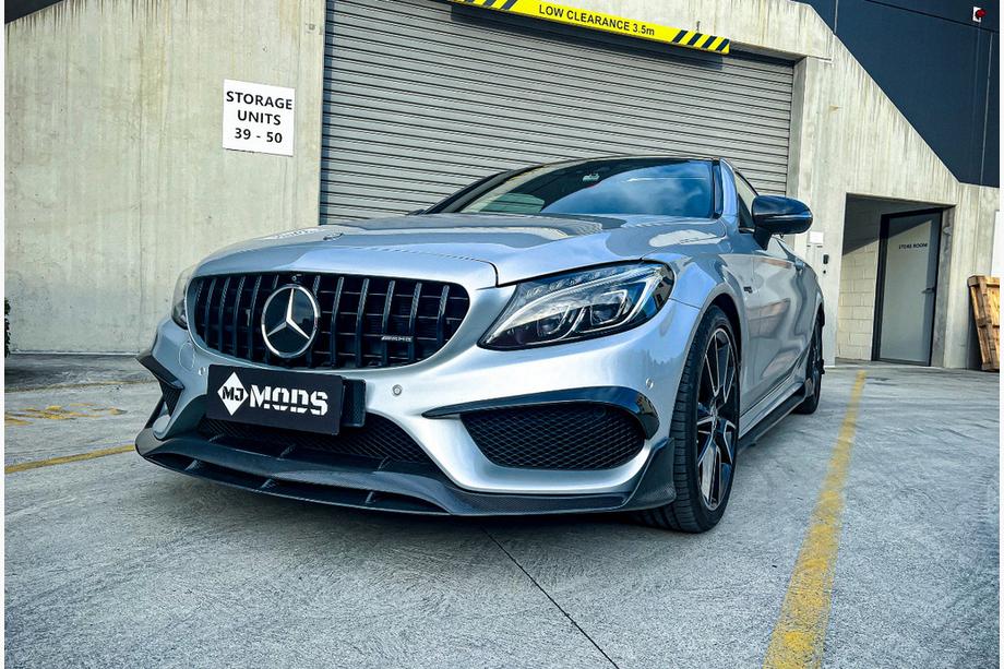 Mercedes C-class W205 2014–2021 Sprednja maska Panamericana GT Black (za Avantgarde/AMG-Line/C43 AMG) Fotografija 5