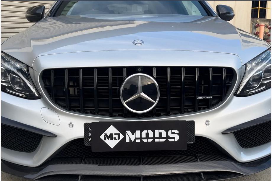 Mercedes C-class W205 2014–2021 Sprednja maska Panamericana GT Black (za Avantgarde/AMG-Line/C43 AMG) 2014-2021, brez kamere Image