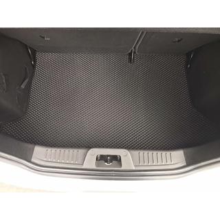 Preproga prtljažnika HB (EVA, črna) Ford Fiesta 2008–2017 fotografija 1