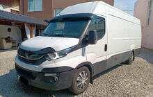 Iveco Daily 2014– Vetrni deflektor za vetrobransko steklo V2 (sijajno črna, 5 mm) fotografija 6