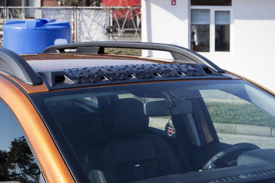 Dacia Duster 2018–2024 Senčnik vetrobranskega stekla EuroCap Image