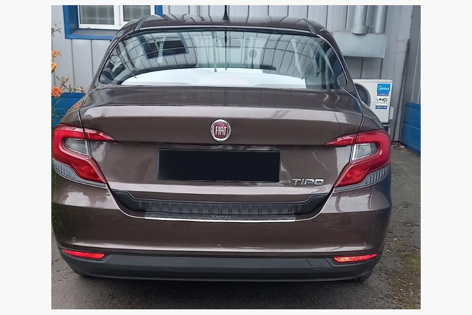 Fiat Tipo 2016– Okrasna letev za pokrov prtljažnika (3 kos, ABS) Image
