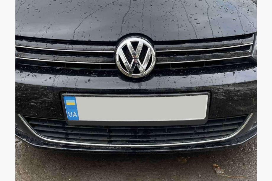 Volkswagen Golf 6 2008–2014 Sprednji emblem 5K0 853 601F Image
