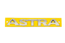 Opel Astra G Classic 1998–2012 Napis Astra (133 x 18 mm) fotografija 2