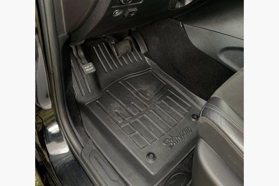 Jeep Grand Cherokee WK2 2010–2021 Stingray 3D avto preproge (5 kos, poliuretan) Image