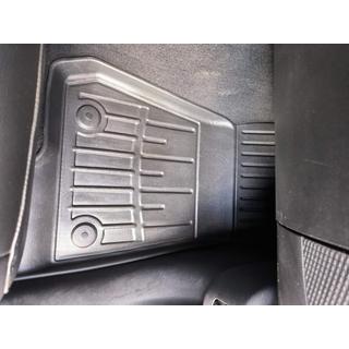 Stingray 3D talne preproge za notranjost (5D, 5 kos, poliuretan) Jeep Wrangler 2018– fotografija 4