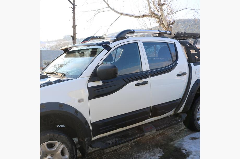 Mitsubishi L200 2006–2015 Zgornje vratne letve (4 kosi, ABS) Fotografija 1