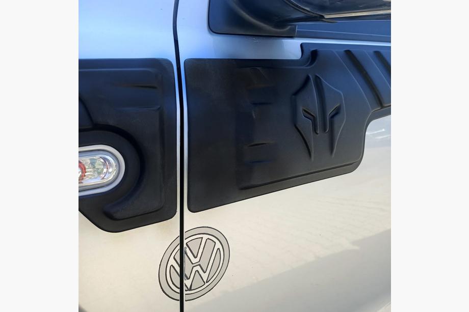 Volkswagen Amarok 2010–2022 Zgornje letvice vrat (6 kos, ABS) Fotografija 4