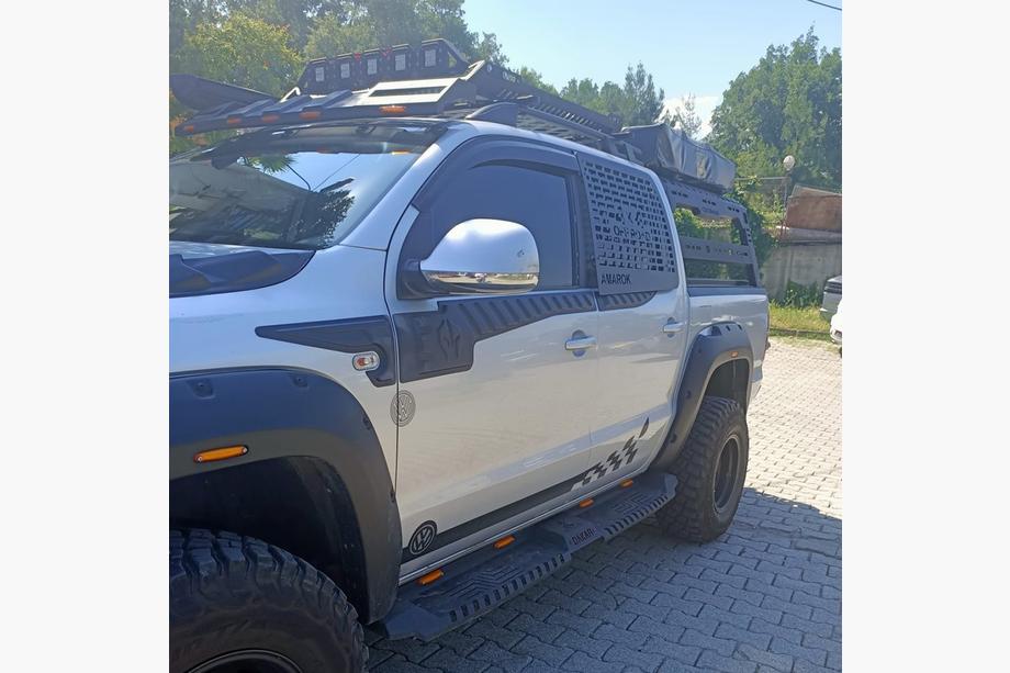 Volkswagen Amarok 2010–2022 Zgornje letvice vrat (6 kos, ABS) Fotografija 1