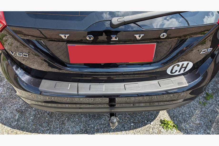 Volvo V60 2011–2018 Difuzor zadnjega odbijača Esa (ABS) Image