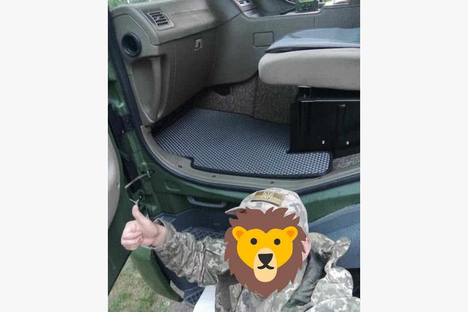 Daewoo Novus EVA avtomobilske preproge samo za ZSU (črne) Image