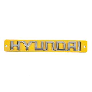 Emblem z napisom Hyundai (130 x 20 mm) fotografija 1