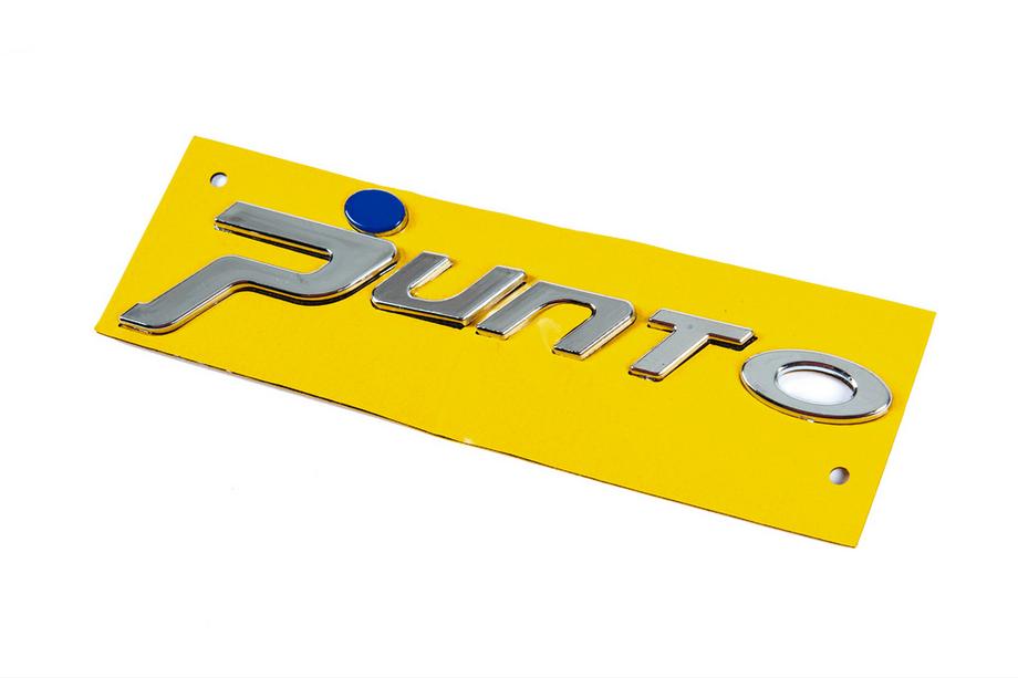 Fiat Grande Punto/Punto EVO 2006–2018 Napis Punto za Grande (modra pika, 1518a) Fotografija 2