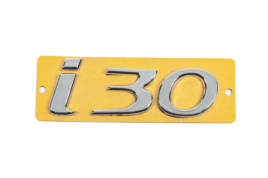 Hyundai I-30 2007–2011 Napis I30 (108 x 37 mm) Image