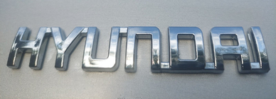 Hyundai Napis Hyundai (10.0 cm x 1.5 cm) fotografija 3