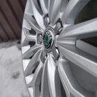 Skoda Nalepke za sredinske pokrovčke platišč 56 mm J1009 (4 kos) fotografija 2