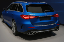 Mercedes razred C W206 2022– Zaščitna letev zadnjega odbijača Carmos mat (SW, nerjaveče jeklo) fotografija 1