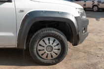 Volkswagen Amarok 2010–2022 Razširitve blatnikov EuroCap (ABS, vijačna montaža) fotografija 2