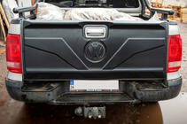 Volkswagen Amarok 2010–2022 Obloga pokrova prtljažnika (ABS) fotografija 4