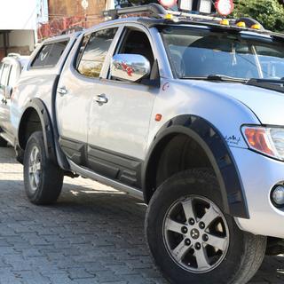 Razširitve blatnikov (EuroCap) Mitsubishi L200 2006–2015 fotografija 1