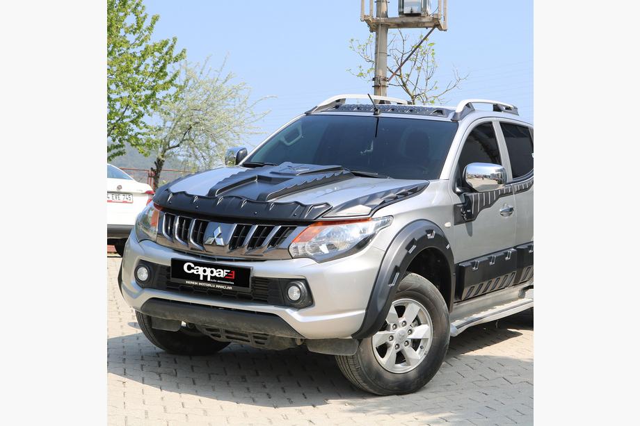 Mitsubishi L200 2015–2024 Komplet oblog za pokrov motorja DRAGON (2015-2019, 3 kosi) Image