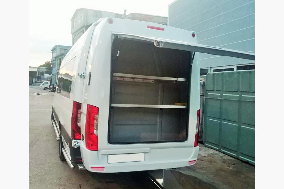 Mercedes Sprinter W907/W910 2018– Strešni prtljažnik (visoka streha) Fotografija 1
