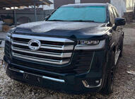 Toyota Land Cruiser 200 2007–2021 Restyling komplet za LC 300 High-Line (popoln komplet) fotografija 8