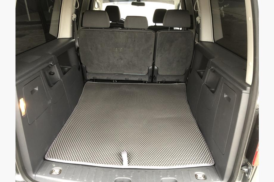 Volkswagen Caddy 2010–2015 Podloga prtljažnika V2 MAXI (EVA, črna) Image