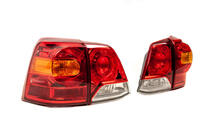 Toyota Land Cruiser 200 2007–2021 Zadnje luči 2007-2015 (OEM) fotografija 4