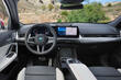Električni kompaktni crossover BMW iX2 fotografija 4