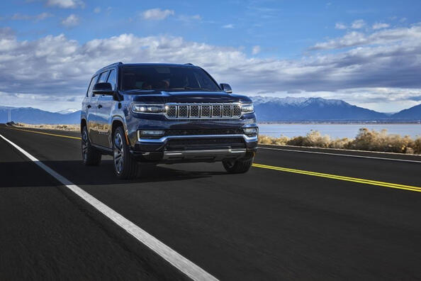 Test terenca Jeep Grand Wagoneer