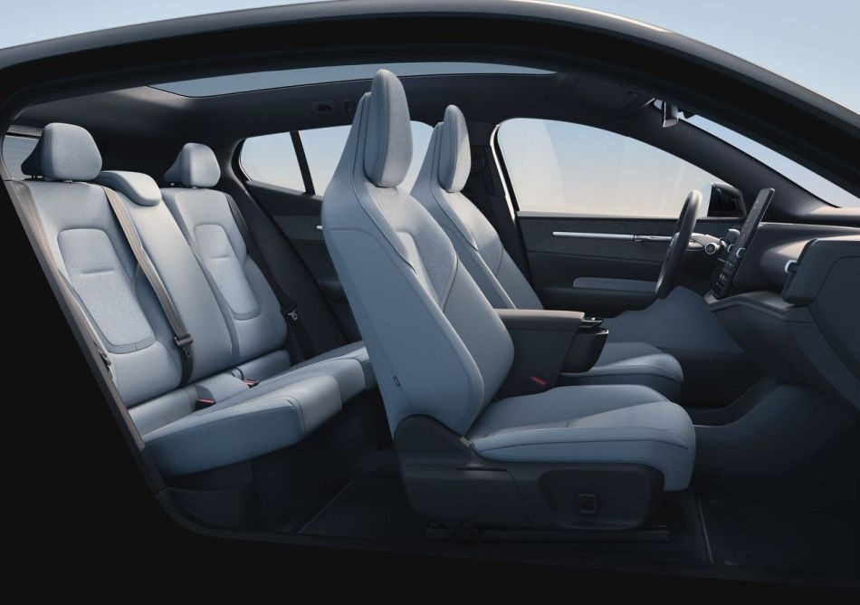Preizkus električnega crossoverja Volvo EX30