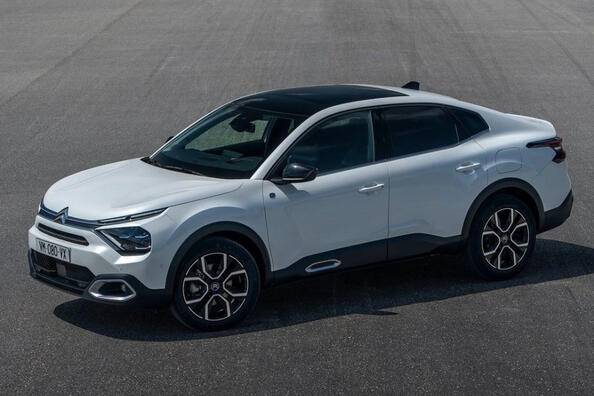 Test 'crossover' limuzine Citroen C4 X