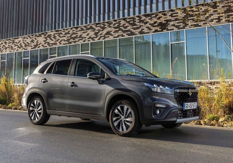 Pregled crossoverja Suzuki S-CROSS