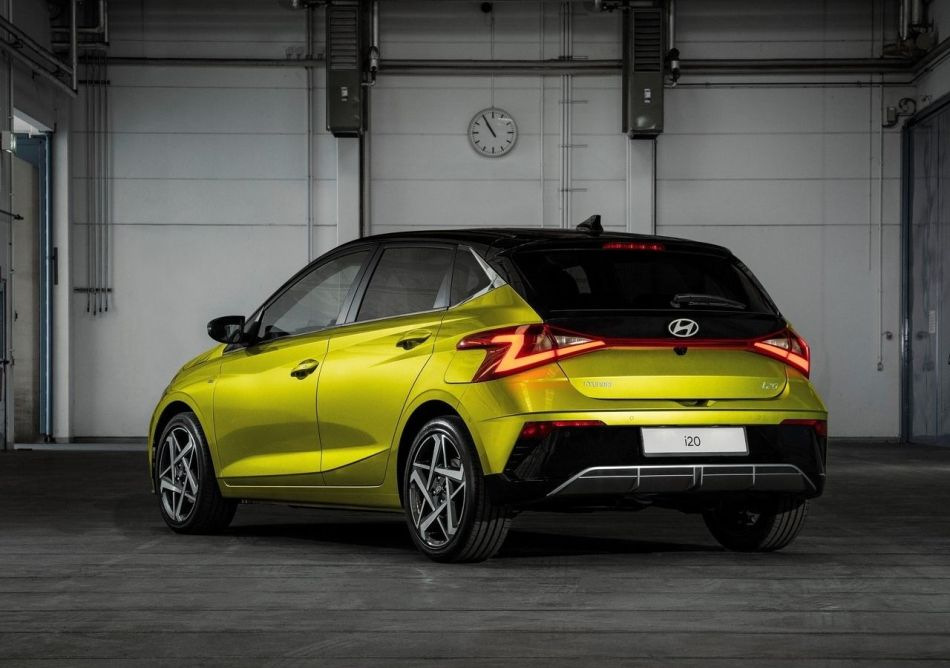 Test prenovljene kombilimuzine Hyundai i20