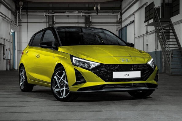 Test prenovljene kombilimuzine Hyundai i20