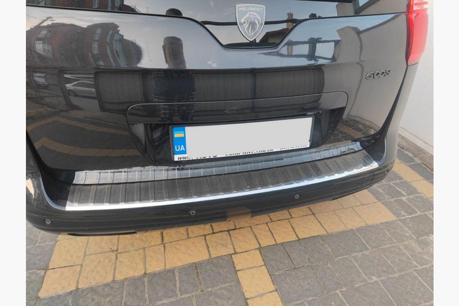 Peugeot 5008 2009–2016 Zaščitna letev zadnjega odbijača Carmos (nerjavno jeklo) Image