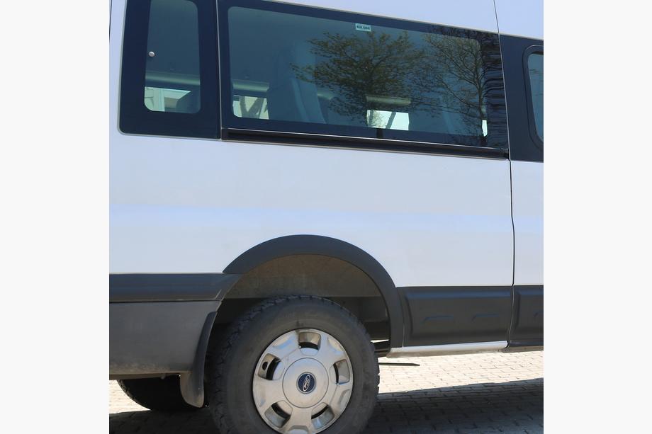 Ford Transit 2000–2014 Razširitve blatniških lokov EuroCap 2006-2013 (6 kos, ABS, dolga medosna razdalja) Fotografija 3