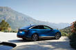 Test električnega liftbacka z zadnjim pogonom Volkswagen ID.7 fotografija 2