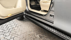 Nissan Armada 2016–2024 Bočne stopnice New Vision Grey (2 kos, aluminij) fotografija 2