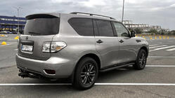 Nissan Armada 2016–2024 Bočne stopnice New Vision Grey (2 kos, aluminij) fotografija 5