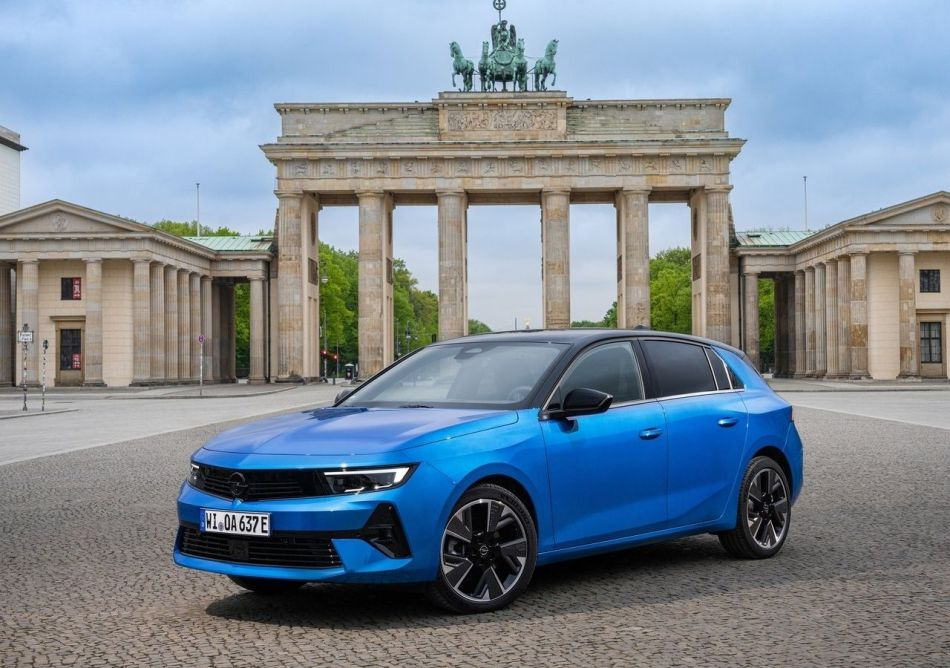 Električni kompaktni hatchback Opel Astra Electric