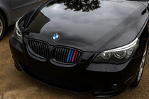 BMW Serija 5 E60/E61 2003–2010 Ledvične rešetke (3 kosi) fotografija 1