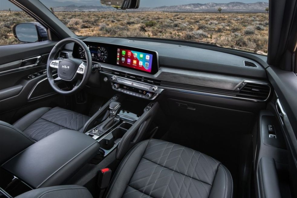 Pregled posodobljenega crossoverja KIA Telluride