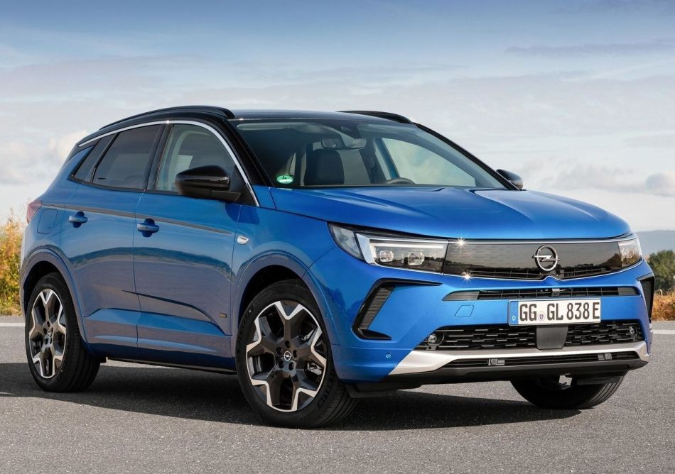 Test prenovljenega kompaktnega crossoverja Opel Grandland